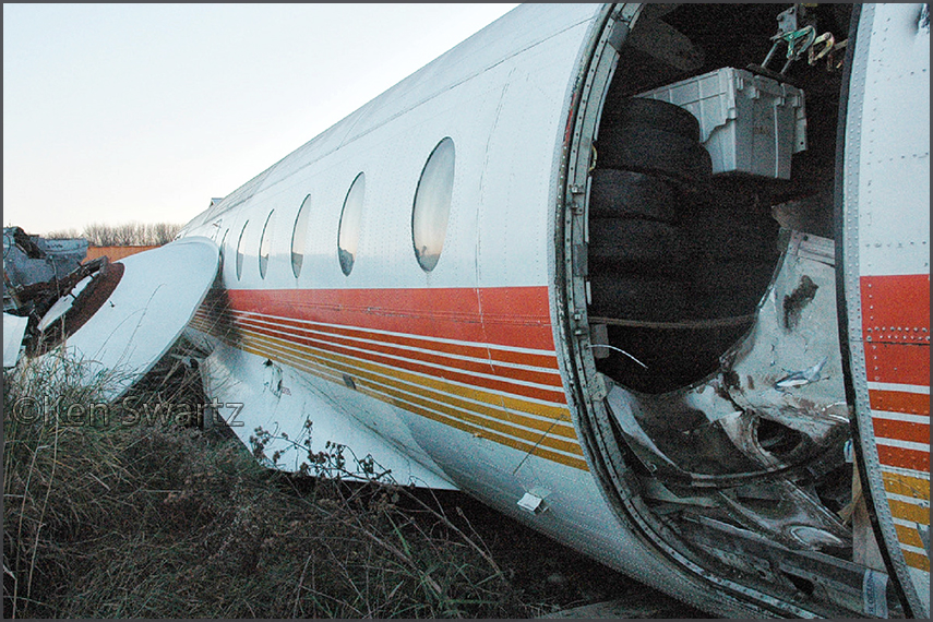 HawkerSiddeley HS748 at Skywagon City Airport (Breckin, Ontario) - 10Nov07	